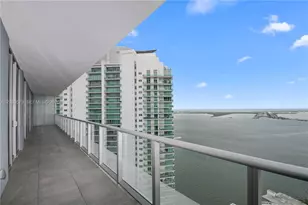 1300 Brickell Bay Dr, Miami, FL 33131 - Photo 24