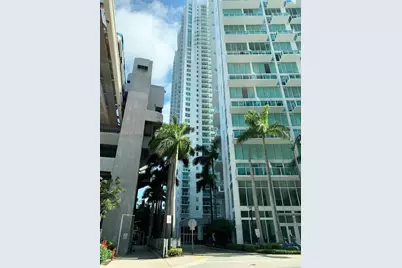 31 SE 5th St #1608, Miami, FL 33131 - Photo 12