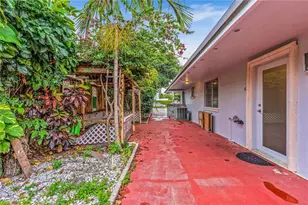 235 SW 64th Ave, Miami, FL 33144 - Photo 14