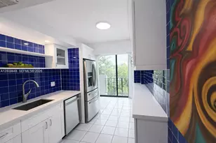 77 Crandon Blvd, Key Biscayne, FL 33149 - Photo 6