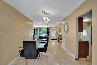 231 SW 64th Way, Pembroke Pines, FL 33023 - Photo 34