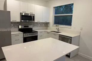 12110 NW 24th Pl, Miami, FL 33167 - Photo 2