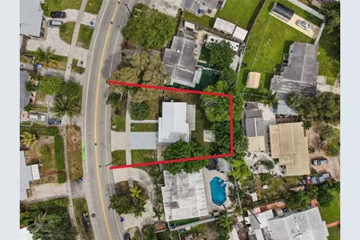 1748 NE 49th St, Pompano Beach, FL 33064 - Photo 38