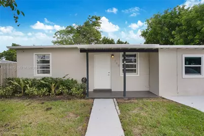 1748 NE 49th St, Pompano Beach, FL 33064 - Photo 2