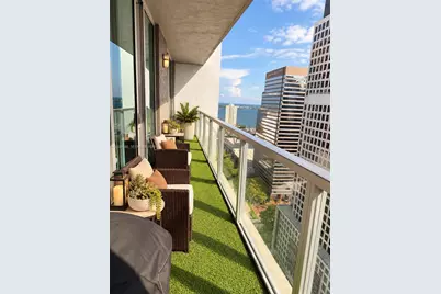 55 SE 6th St #3502, Miami, FL 33131 - Photo 12