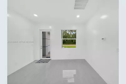 607 W 6th St, Cape Coral, FL 33972 - Photo 4