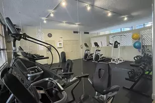 1000 Parkview Dr, Hallandale Beach, FL 33009 - Photo 42