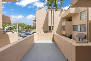 10400 SW 108th Ave, Miami, FL 33176 - Photo 16