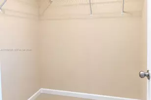 6976 SW 39th St, Davie, FL 33314 - Photo 12