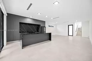 53 NW 52nd St, Miami, FL 33127 - Photo 28