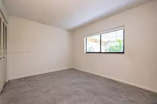 8065 SW 107th Ave, Miami, FL 33173 - Photo 16