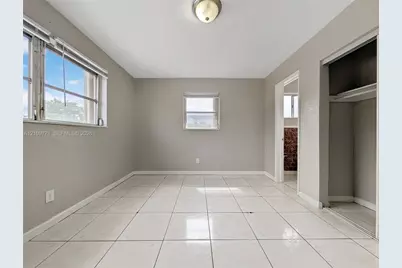 409 NW 18th Ave, Fort Lauderdale, FL 33311 - Photo 12