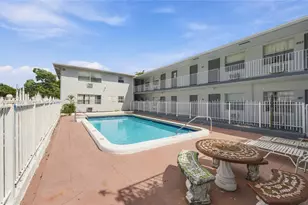 1951 SW 69th Ave, Pembroke Pines, FL 33023 - Photo 28
