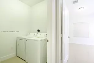 [Address not provided], Miami, FL 33194 - Photo 12