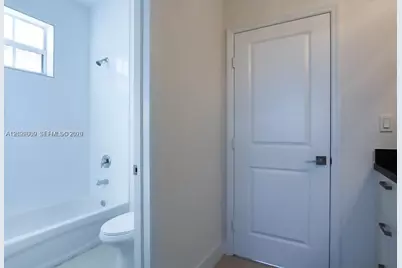 [Address not provided], Miami, FL 33194 - Photo 14
