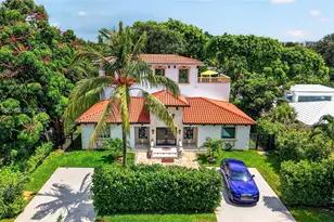 941 NE 119th St, Biscayne Park, FL 33161 - Photo 2