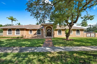7901 SW 97th St, Miami, FL 33156 - Photo 1