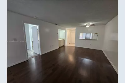 2192 SW 80th Ter #2192, Miramar, FL 33025 - Photo 4