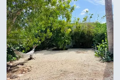 26 Shoreland Dr, Key Largo, FL 33037 - Photo 24