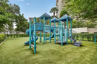 2 Grove Isle Dr #B1008, Miami, FL 33133 - Photo 68