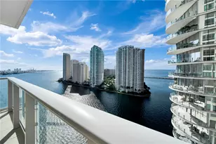 300 S Biscayne Blvd, Miami, FL 33131 - Photo 1