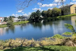 15675 SW 82nd Cir Ln, Miami, FL 33193 - Photo 4