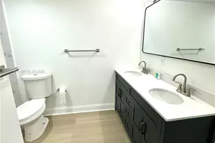 445 NE 195th St, Miami, FL 33179 - Photo 30
