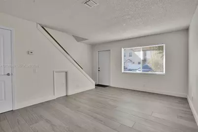 6625 Winfield Blvd #4-D, Margate, FL 33063 - Photo 8