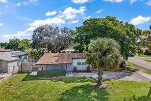 730 NE 58th St, Oakland Park, FL 33334 - Photo 2