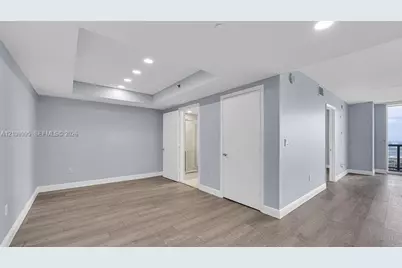 50 Biscayne Blvd #5406, Miami, FL 33132 - Photo 14