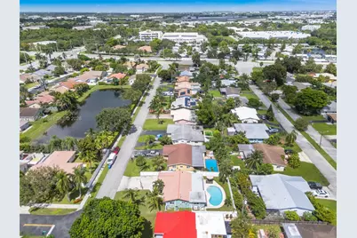4410 NW 19th Way, Oakland Park, FL 33309 - Photo 22