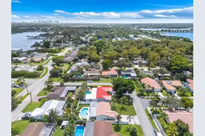 4410 NW 19th Way, Oakland Park, FL 33309 - Photo 16