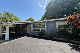6570 Thomas St, Hollywood, FL 33024 - Photo 2