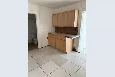 2253 SW 16th St #3, Miami, FL 33145 - Photo 2