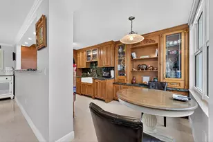 2751 S Ocean Dr, Hollywood, FL 33019 - Photo 10