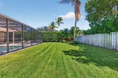 331 Fairmont Way, Weston, FL 33326 - Photo 52