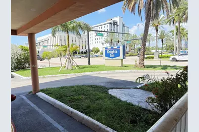 [Address not provided], Hallandale Beach, FL 33009 - Photo 8