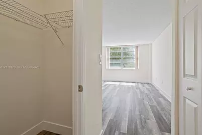 2851 NE 183rd St #309E, Aventura, FL 33160 - Photo 14