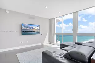 6365 Collins Ave, Miami Beach, FL 33141 - Photo 4