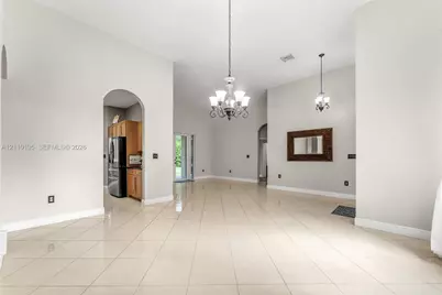 20403 SW 325th St, Homestead, FL 33030 - Photo 4