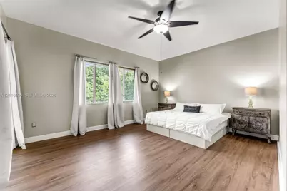 20403 SW 325th St, Homestead, FL 33030 - Photo 10