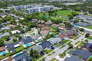 9712 SW 133rd Pl, Miami, FL 33186 - Photo 18