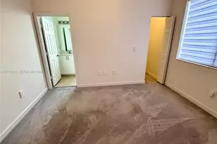 21000 NE 2nd Ct, Miami, FL 33179 - Photo 24