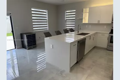 21000 NE 2nd Ct, Miami, FL 33179 - Photo 6
