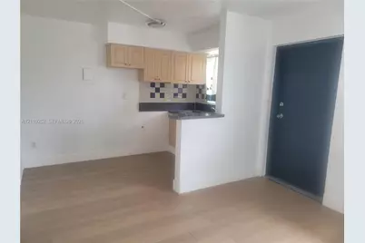 154 W 26th St #9, Hialeah, FL 33010 - Photo 2