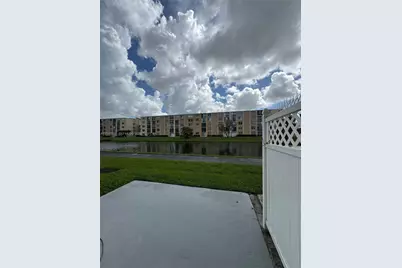7760 NW 50th St #107, Lauderhill, FL 33351 - Photo 6