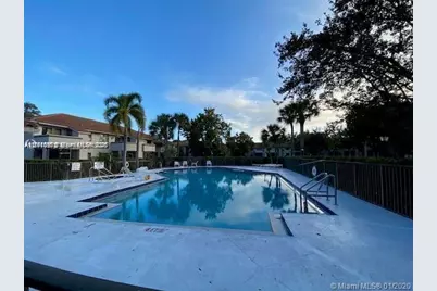 8400 Coral Lake Way #8400, Coral Springs, FL 33065 - Photo 2