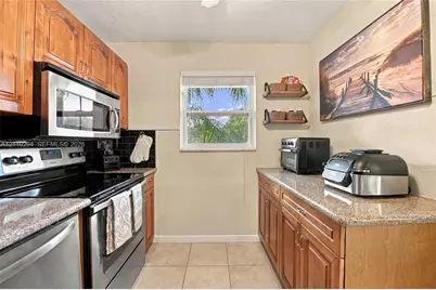 8605 W Sample Rd #211, Coral Springs, FL 33065 - Photo 8