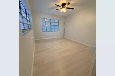 2416 SE 2nd St #1, Pompano Beach, FL 33062 - Photo 12