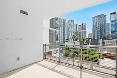 350 S Miami Ave #1106, Miami, FL 33130 - Photo 16